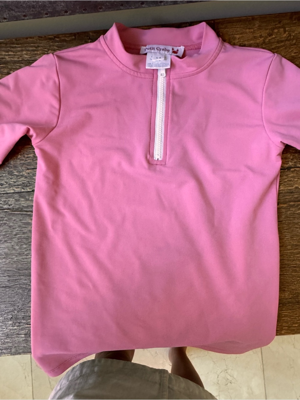 Petit Crabe Short Sleeve Rash Guard